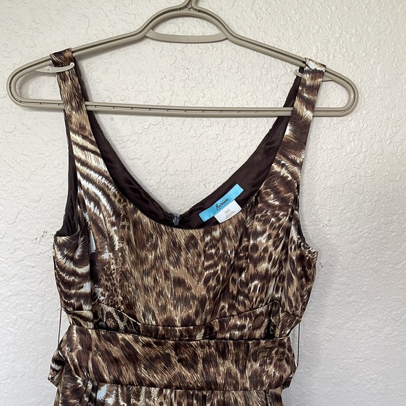 Leopard short dress! Great quality! Cute with heels or sneakers! - Picture 2 of 6